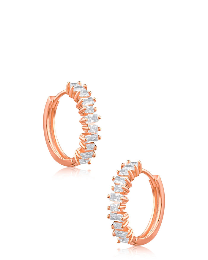 Aretes de aro con zirconias cúbicas baguette en latón bañado en rodio o en oro rosa, foto 2
