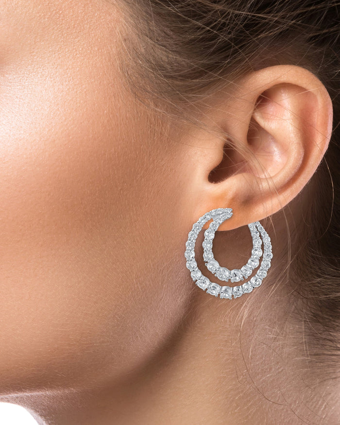 Aretes de doble círculo abierto con zirconias cúbicas redondas en plata de ley, foto 2