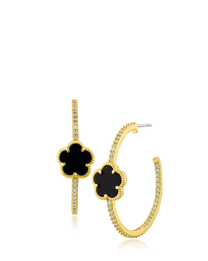 Aretes de aro con trébol y pavé de zirconias cúbicas en latón bañado en oro, foto 1