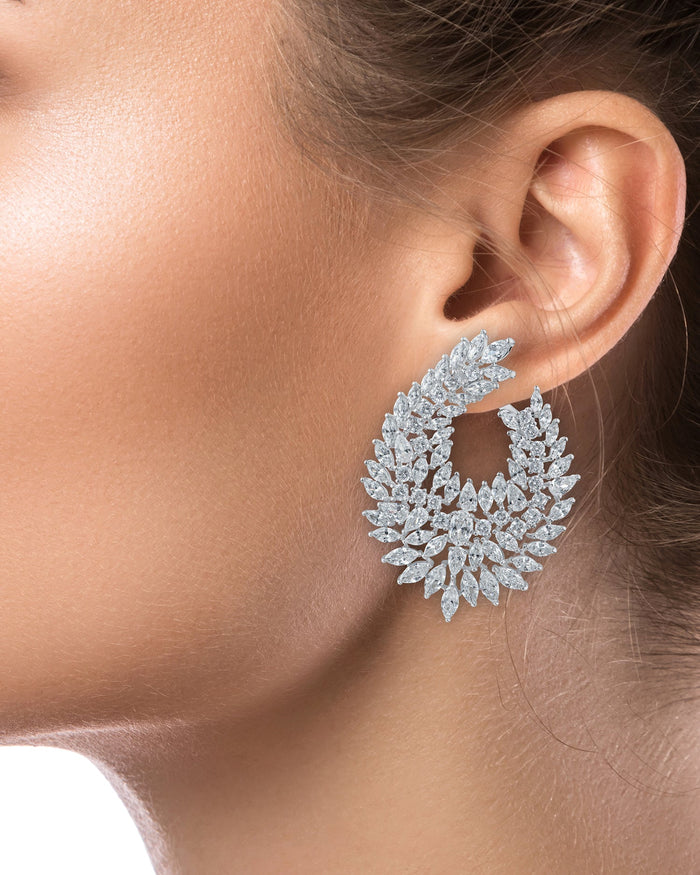Aretes en racimo con zirconias cúbicas marquesa en latón bañado en rodio, foto 2