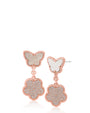 Aretes colgantes de mariposa y trébol con zirconias cúbicas en engaste pavé en latón bañado en oro o en oro rosa, foto 7