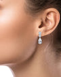 Aretes colgantes con zirconias cúbicas talla pera y redondas en latón bañado en rodio, foto 3