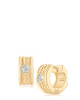 Aretes de aro Huggie acanalados con zirconia cúbica en engaste de bisel en latón bañado en oro, foto 1