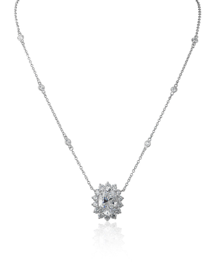 Collar con colgante Starburst de zirconias cúbicas en plata de ley, foto 1