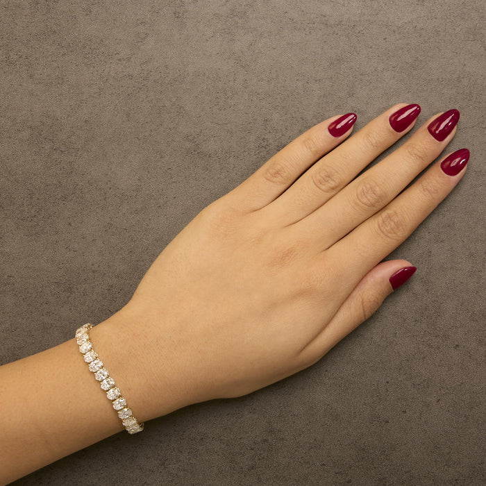 18 1/2 Ct. T.W. IGI Certified Oval-Cut Lab-Grown Diamond Tennis Bracelet in 14K Gold, photo 5
