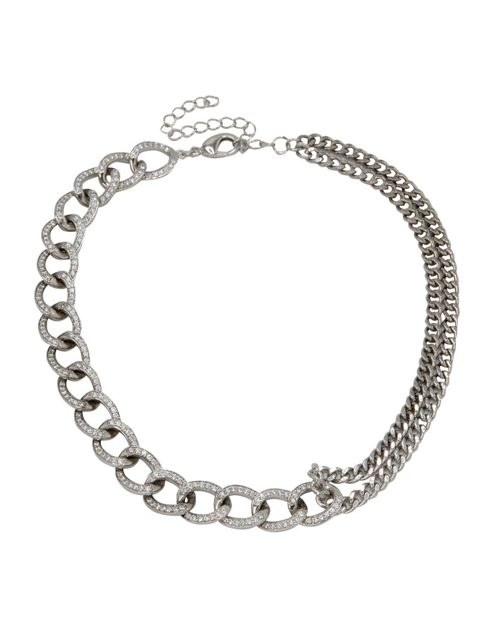 Collar de doble cadena entrelazada con zirconias cúbicas pavé en latón bañado en rodio, foto 3