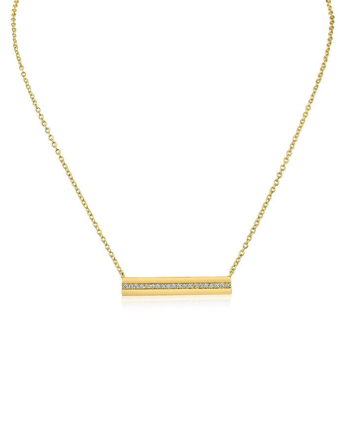Collar con colgante de barra horizontal con zirconias cúbicas pavé en latón bañado, foto 1