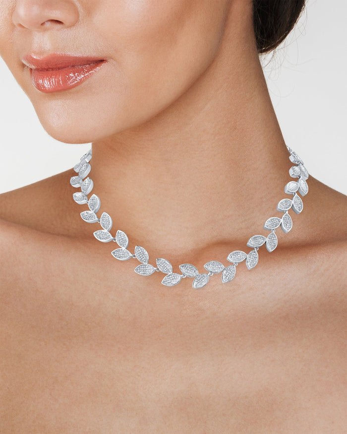 Collar de enredadera con zirconias cúbicas pavé en latón bañado en rodio, foto 2