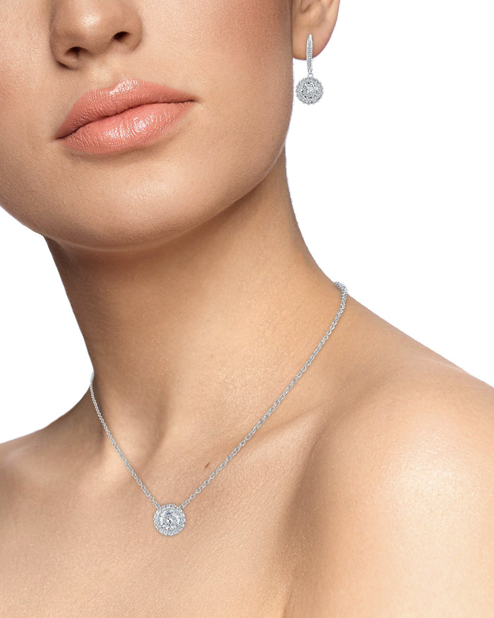 Conjunto de colgante y aretes con halo de zirconias cúbicas redondas en latón bañado en rodio, foto 4