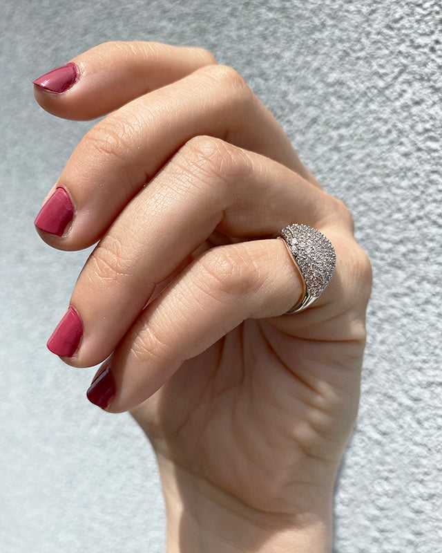 Anillo de sello para meñique con zirconias cúbicas pavé en latón bañado en rodio, foto 2