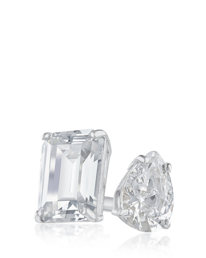 Anillo de cóctel abierto con zirconias cúbicas talla esmeralda y en forma de pera en plata de ley, foto 1