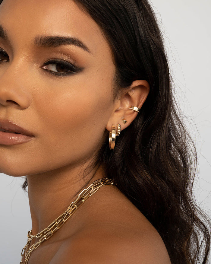 Aretes de aro huggie trenzados en oro de 14K, foto 4
