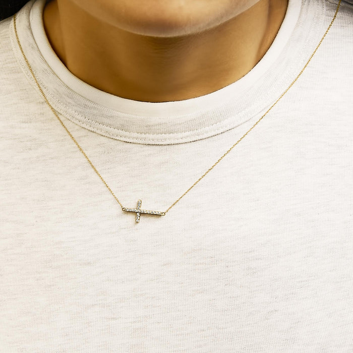 1/5 Ct. T.W. Diamond Sideways Cross Pendant Necklace in 10K Yellow Gold, photo 3