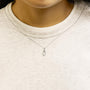 Collar con colgante paperclip con detalle de diamante en oro blanco de 14K, foto 3