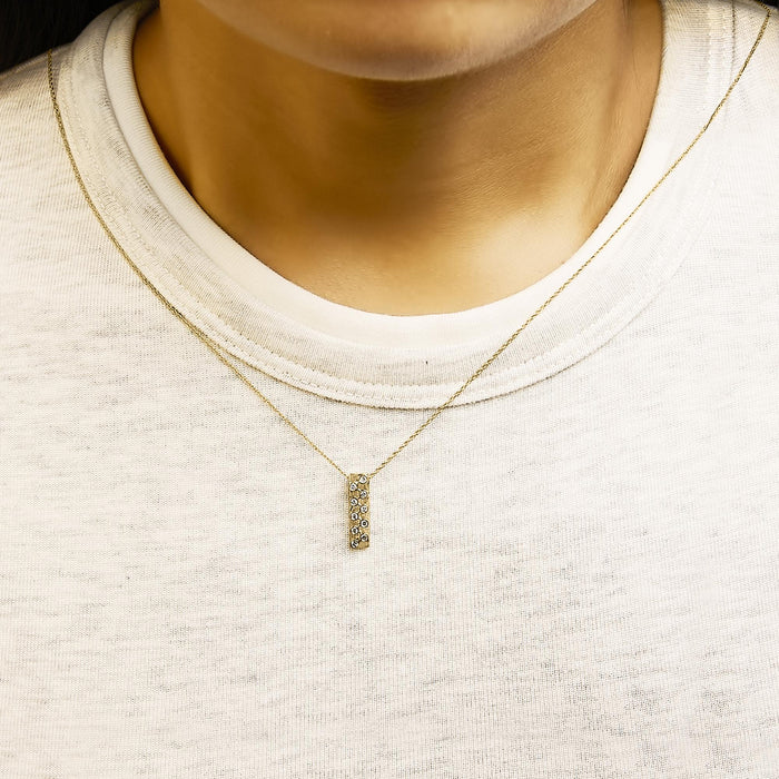 1/7 Ct. T.W. Bezel-Set Diamond Vertical Bar Pendant Necklace in 14K Yellow Gold, photo 3