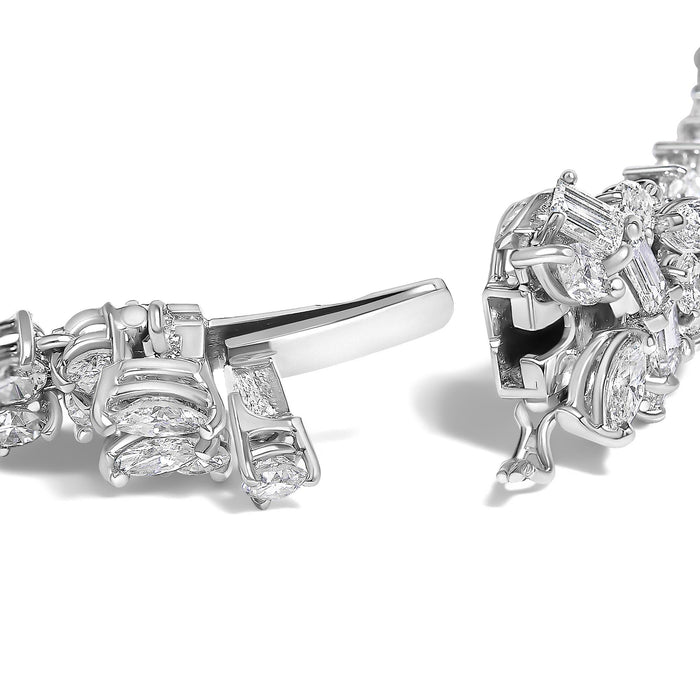 Conjunto de collar, pulsera y aretes con diamantes de 38 ct. p.t. y esmeralda brasileña de 19 3/4 ct. p.t. en platino, foto 5