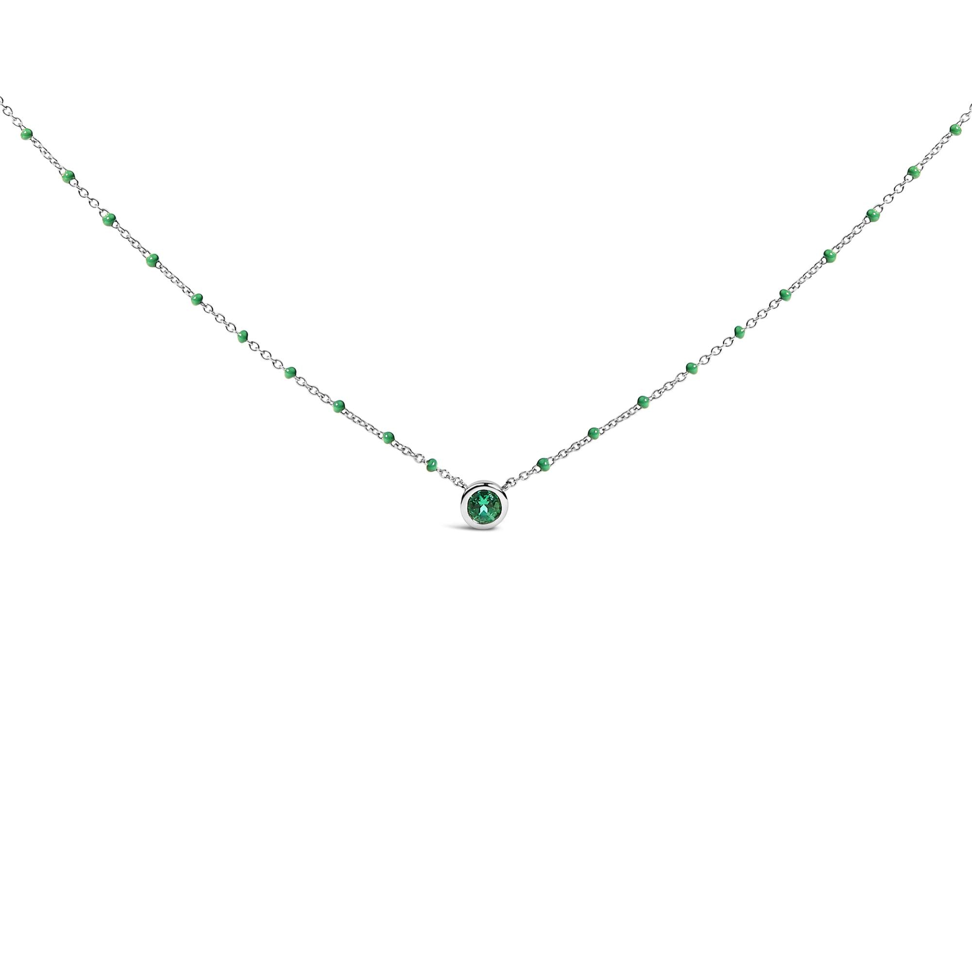 Collar de cadena con cuentas de esmeralda creada en laboratorio en plata de ley, foto 1