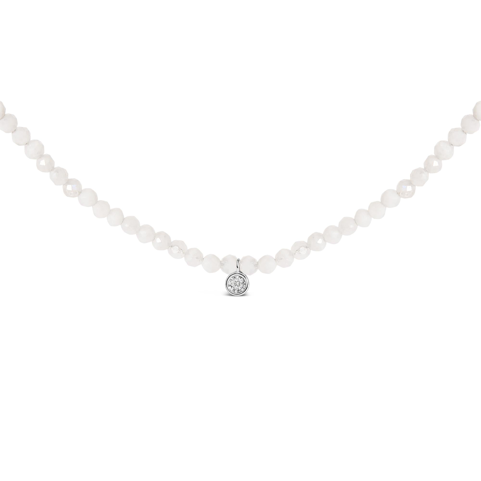Collar de estaciones con cuentas de piedra de luna y detalle de diamante en plata de ley, foto 1