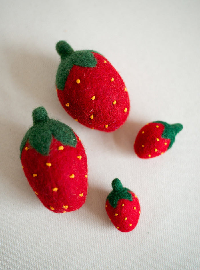 Set de juguetes de lana para gato Red Strawberry, foto 4