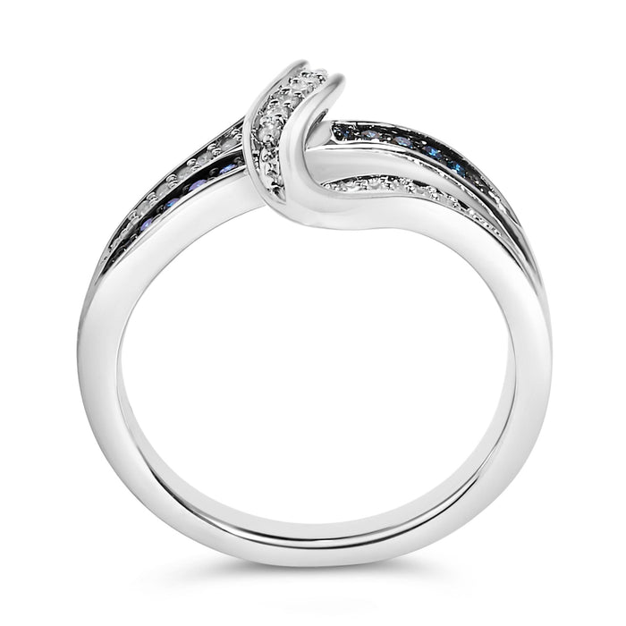 Anillo cruzado con diamantes azules y blancos de 1/10 ct. p.t. en plata de ley, foto 4
