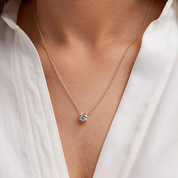 Dije flotante con diamante cultivado en laboratorio de 3.00 CTW en oro de 14K, foto 2
