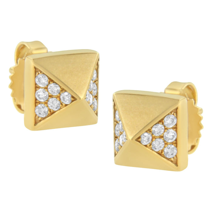 Aretes de botón de pirámide con diamantes de 1/4 ct. p.t. en oro amarillo de 14K, foto 4
