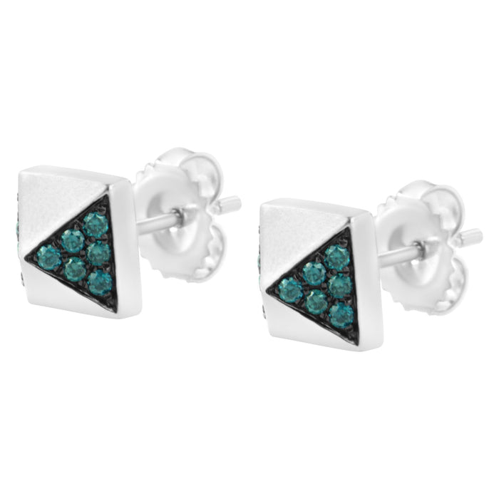 Aretes de botón de pirámide con diamantes azules tratados de 1/4 ct. p.t. en oro blanco de 14K, foto 5