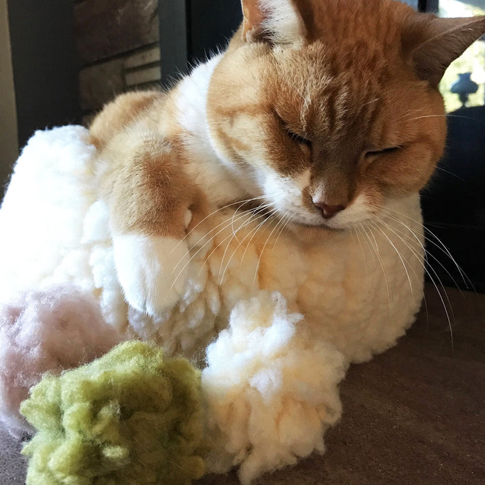 HuggleKats FlufferFleece Ballies, juguetes de peluche para gato, paquete de 3, foto 3