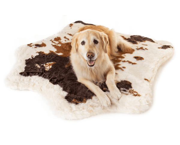 Cama PupRug de espuma viscoelástica con estampado animal para perro, piel de vaca sintética marrón