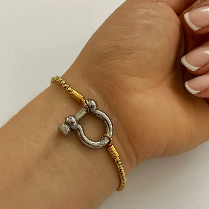 Lucky Lock Horseshoe Carabiner Clasp Bracelet, photo 5