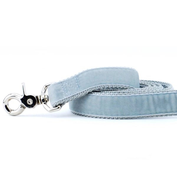 Silver Velvet Dog Leash, photo 1
