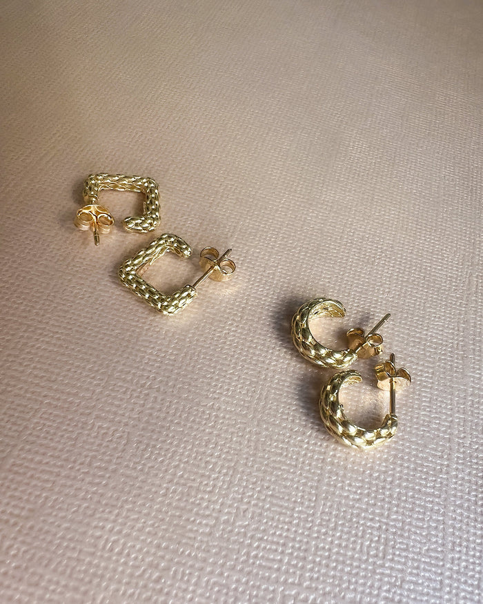 Aretes de botón redondos tejidos en oro de 14K, foto 3