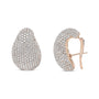 Aretes llamativos de diseño escultural con cierre omega y diamantes micropavé de 13 1/5 ct. p.t. en oro rosa de 18K, foto 2