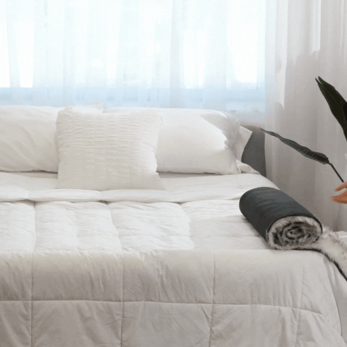 Piecera impermeable PupProtector, blanco con detalles marrones, foto 4
