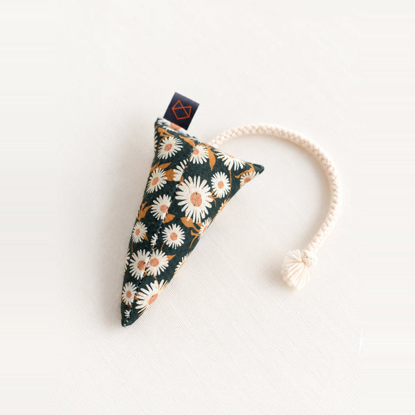 Modern Mouse Floral Catnip Cat Toy, photo 1