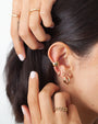 Aretes de aro huggie pequeños en oro de 14K, foto 10