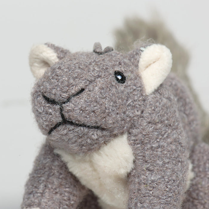 Feller Squirrel Plush Dog Toy, photo 4