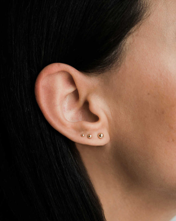 14K Gold Bead Stud Earring, photo 1