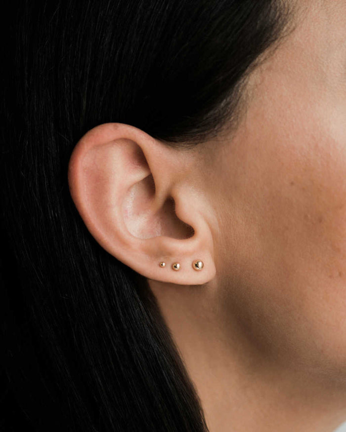 14K Gold Bead Stud Earring, photo 1