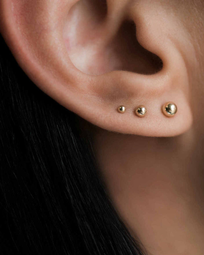 14K Gold Bead Stud Earring, photo 3